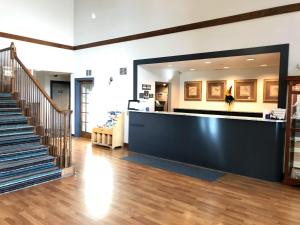 Holiday Inn Express & Suites Zion By Ihg,Cook County>>Chicago,3 star