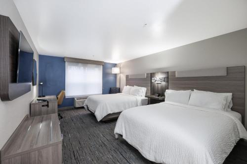 holiday inn express and suites zion by ihg