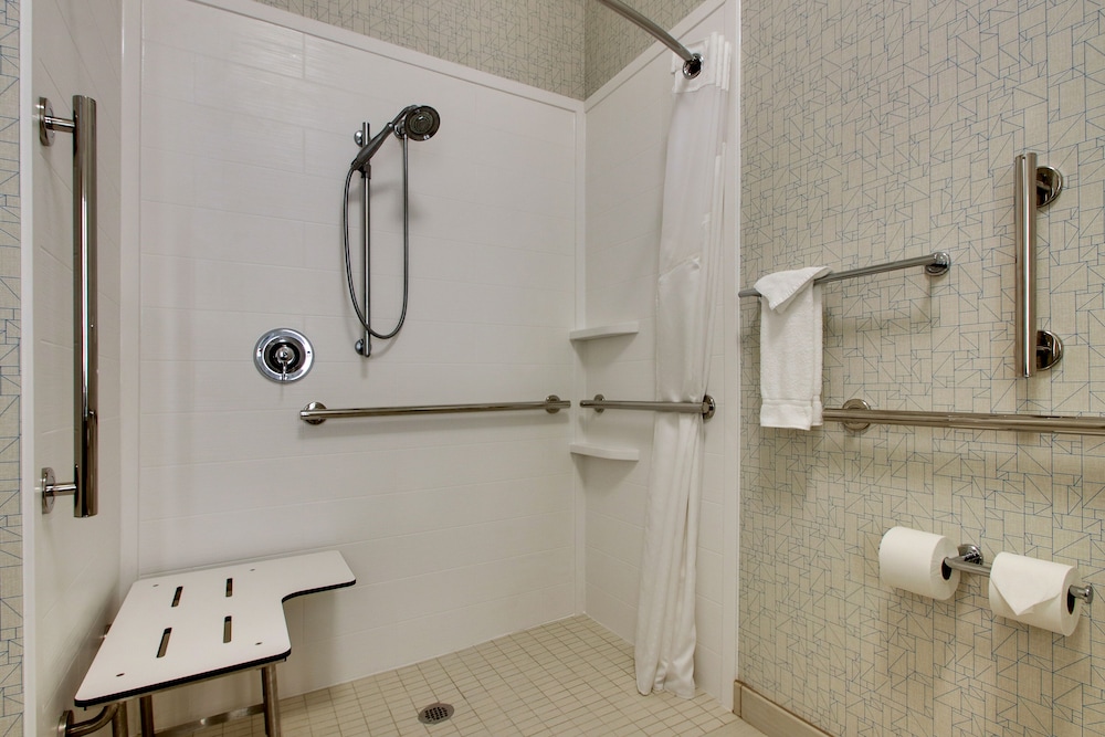 holiday inn express and suites morris by ihg