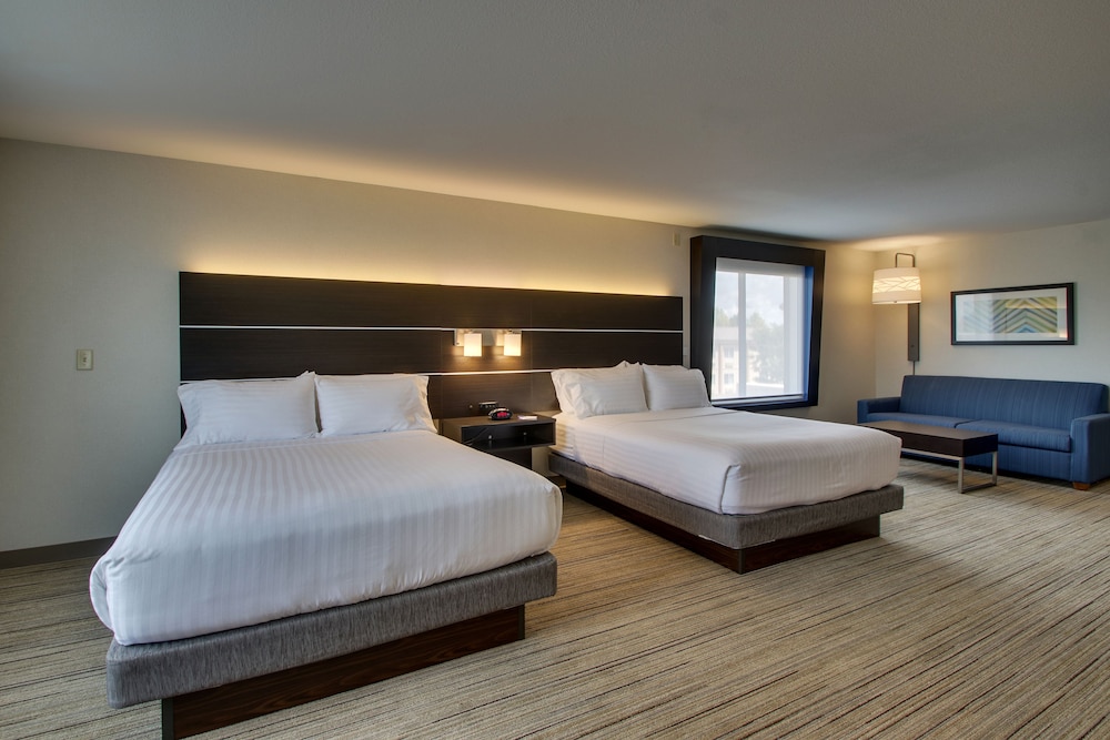holiday inn express and suites morris by ihg