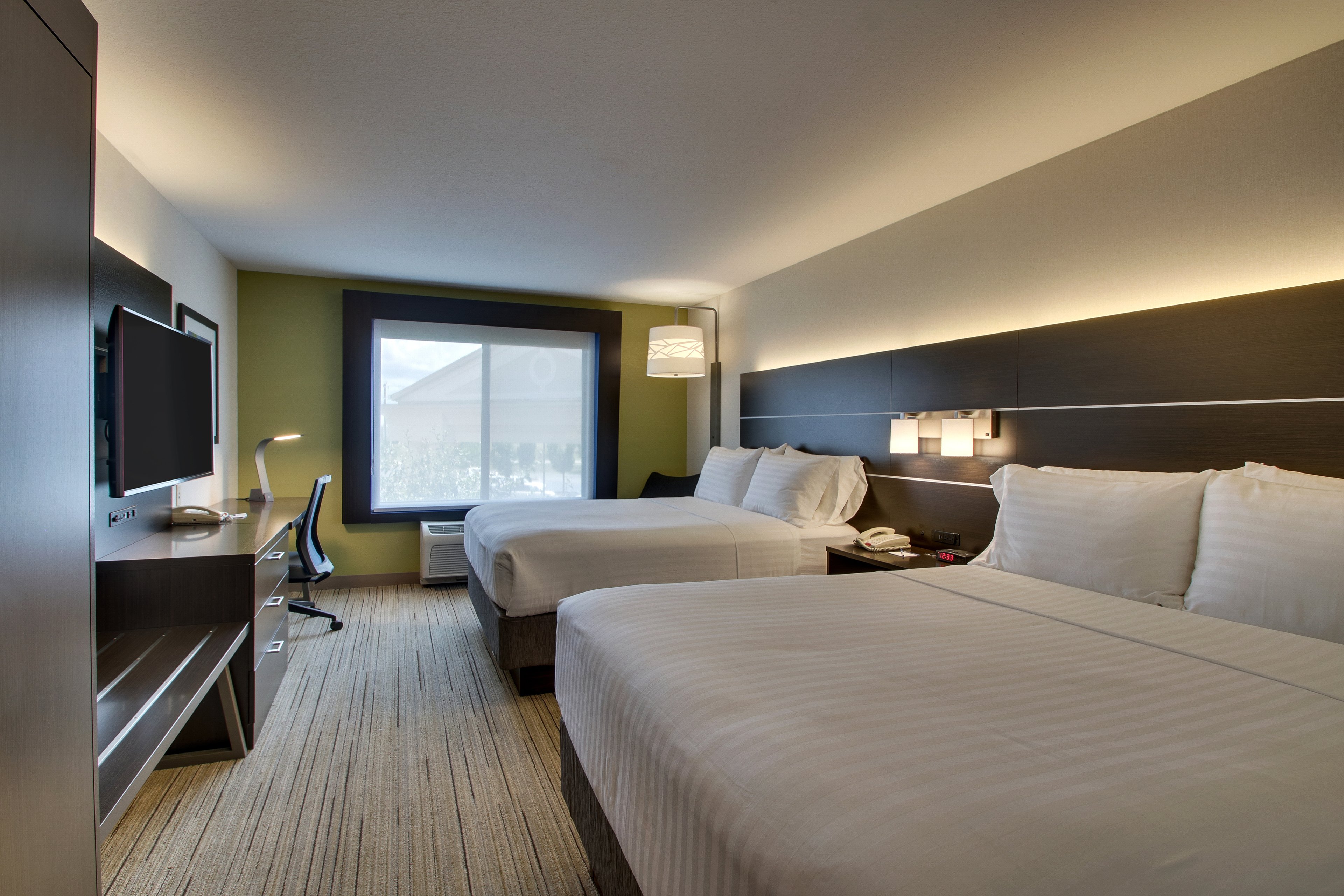 holiday inn express and suites morris by ihg