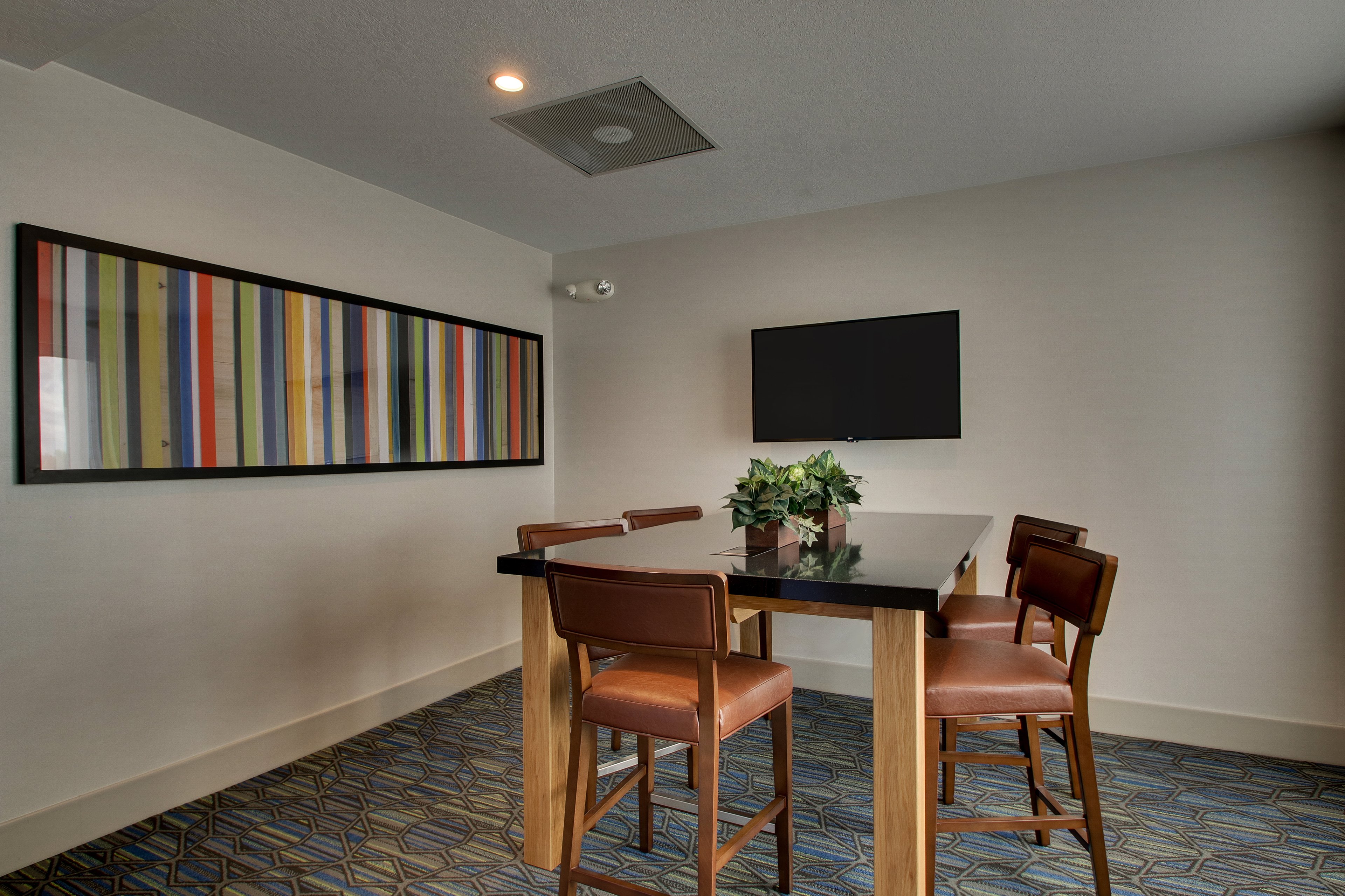 holiday inn express and suites morris by ihg