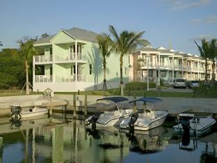 islander bayside villas and boatslips