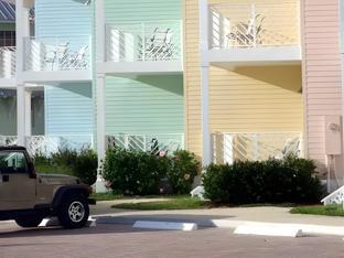 islander bayside villas and boatslips