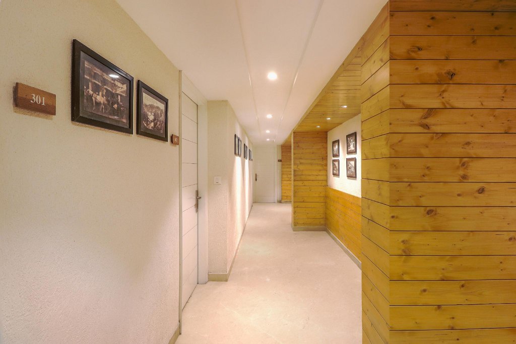 Hotel Antara By Apz Mussoorie,Library Chowk, Mussoorie,3 star