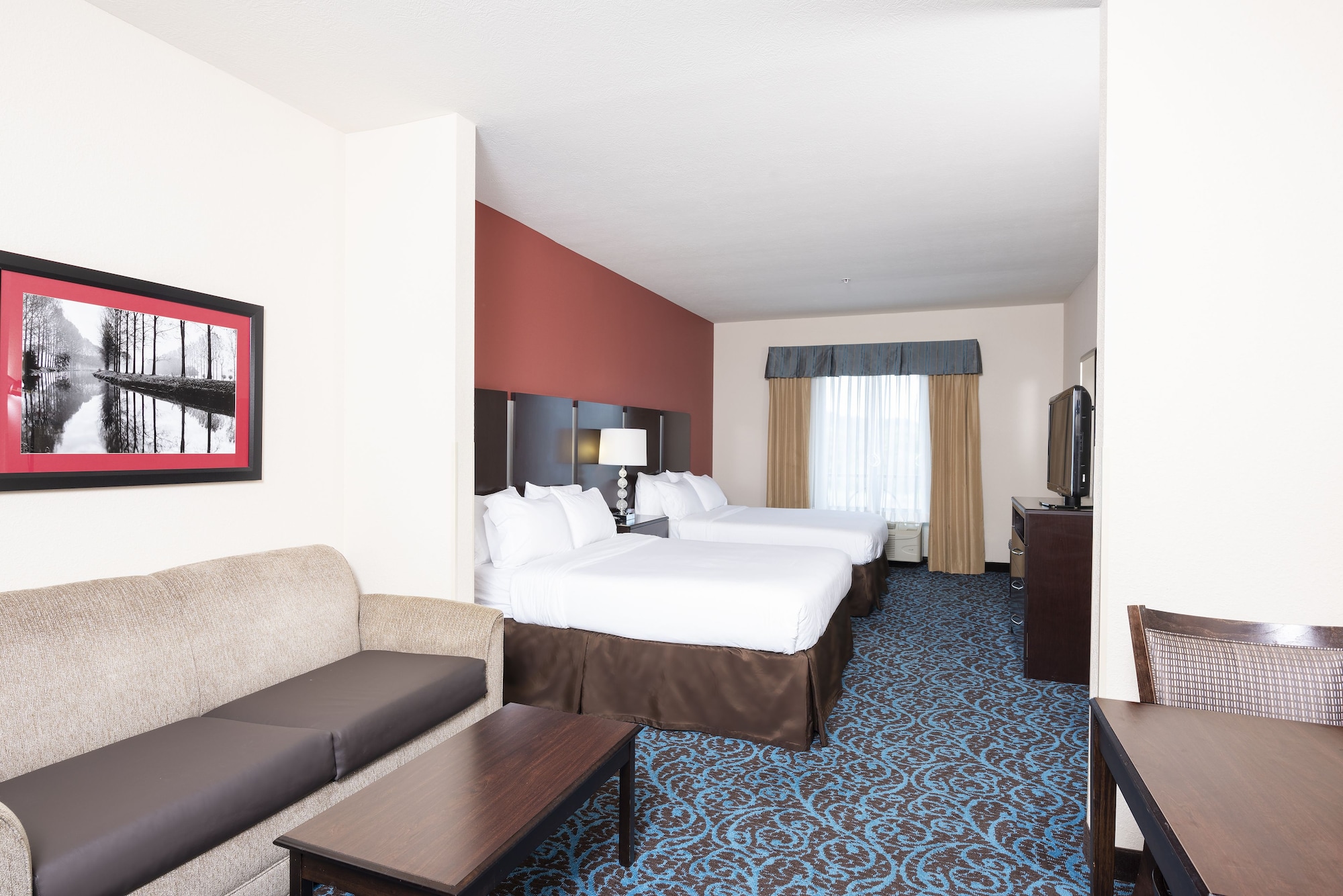 holiday inn express hotel and suites new philadelphia by ihg