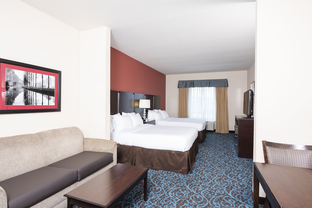 holiday inn express hotel and suites new philadelphia by ihg