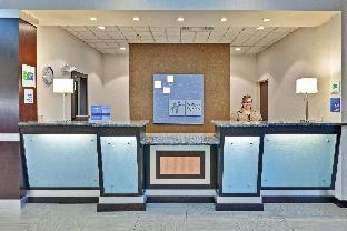 holiday inn express hotel and suites new philadelphia by ihg