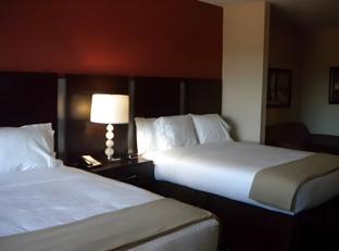 holiday inn express hotel and suites new philadelphia by ihg