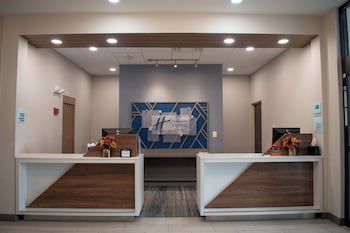 holiday inn express hotel and suites new philadelphia by ihg