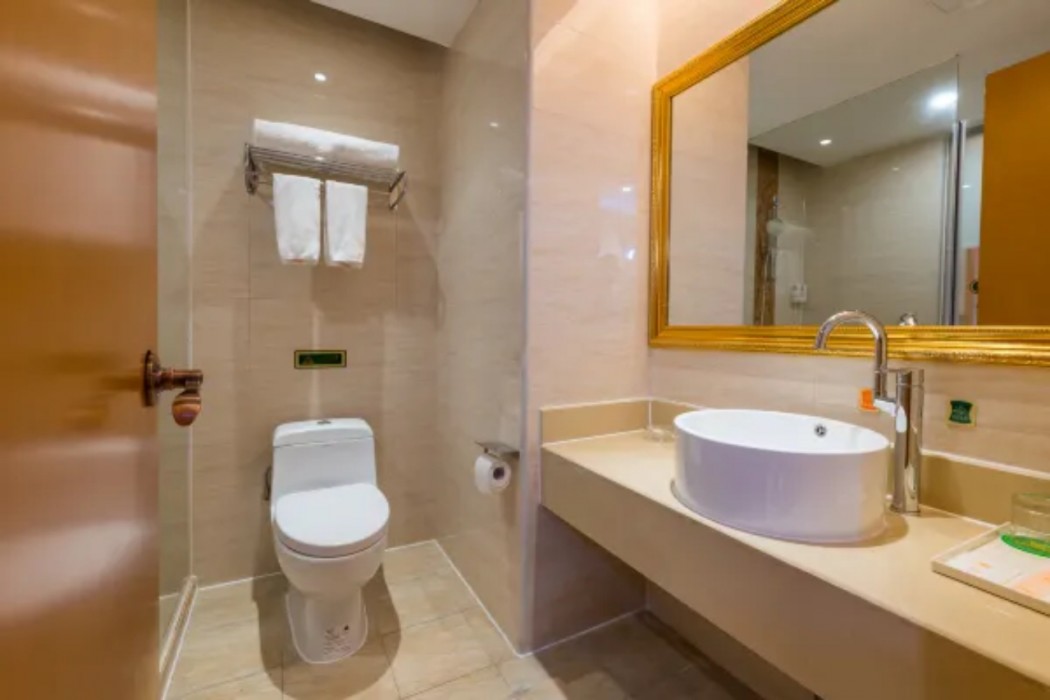 vienna hotel guangdong songshanhu dalang textile center