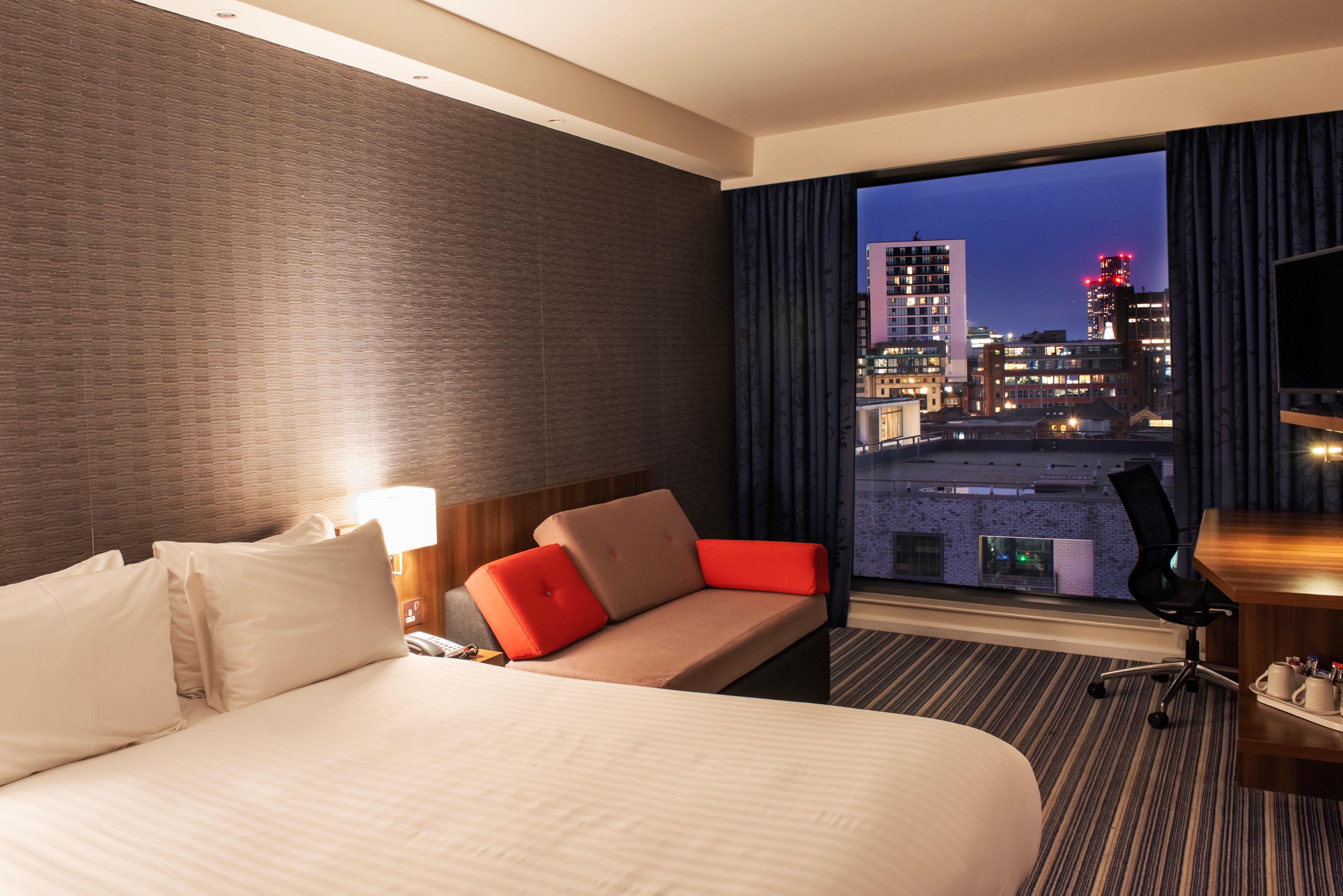 holiday inn express manchester city centre arena by ihg