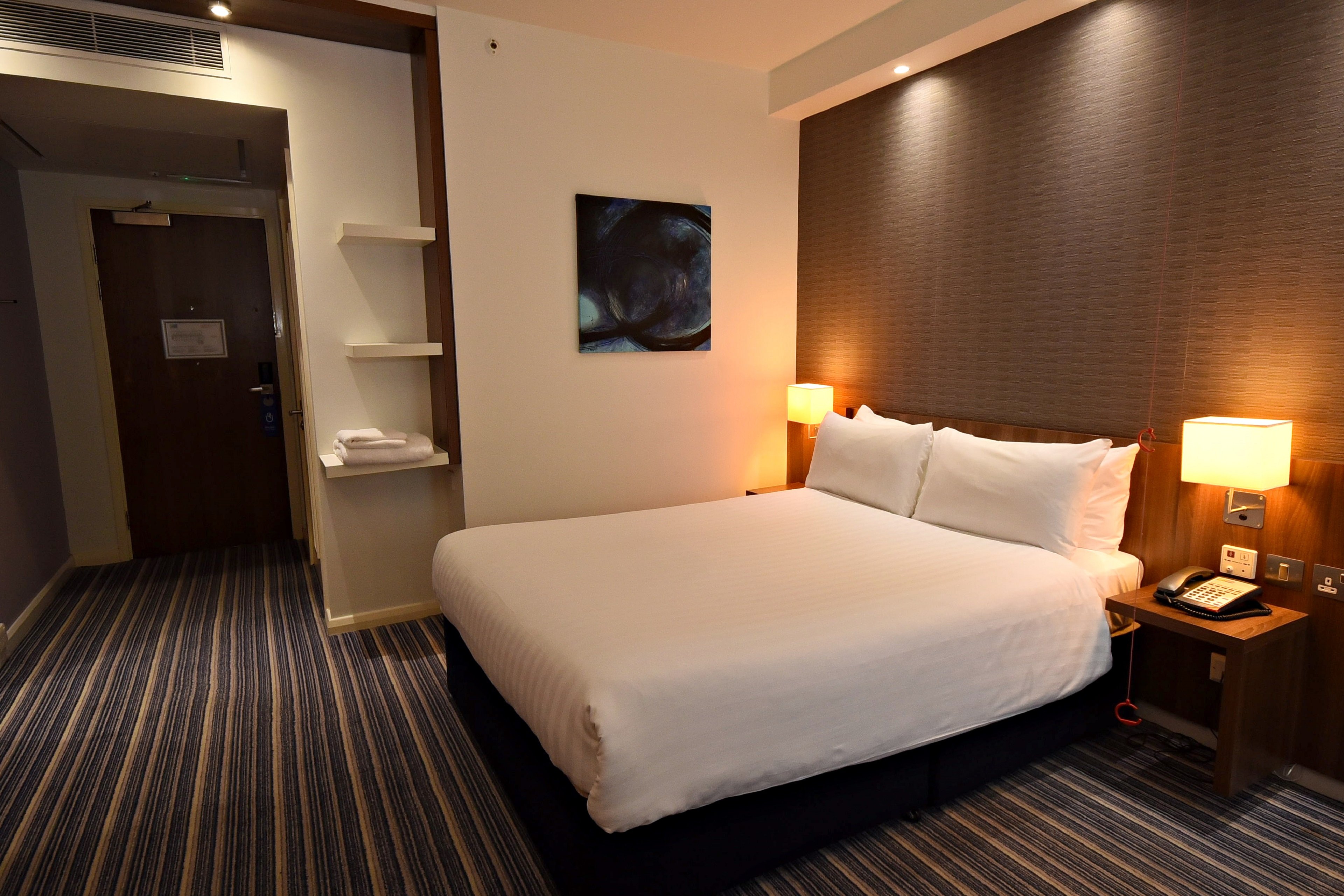holiday inn express manchester city centre arena by ihg