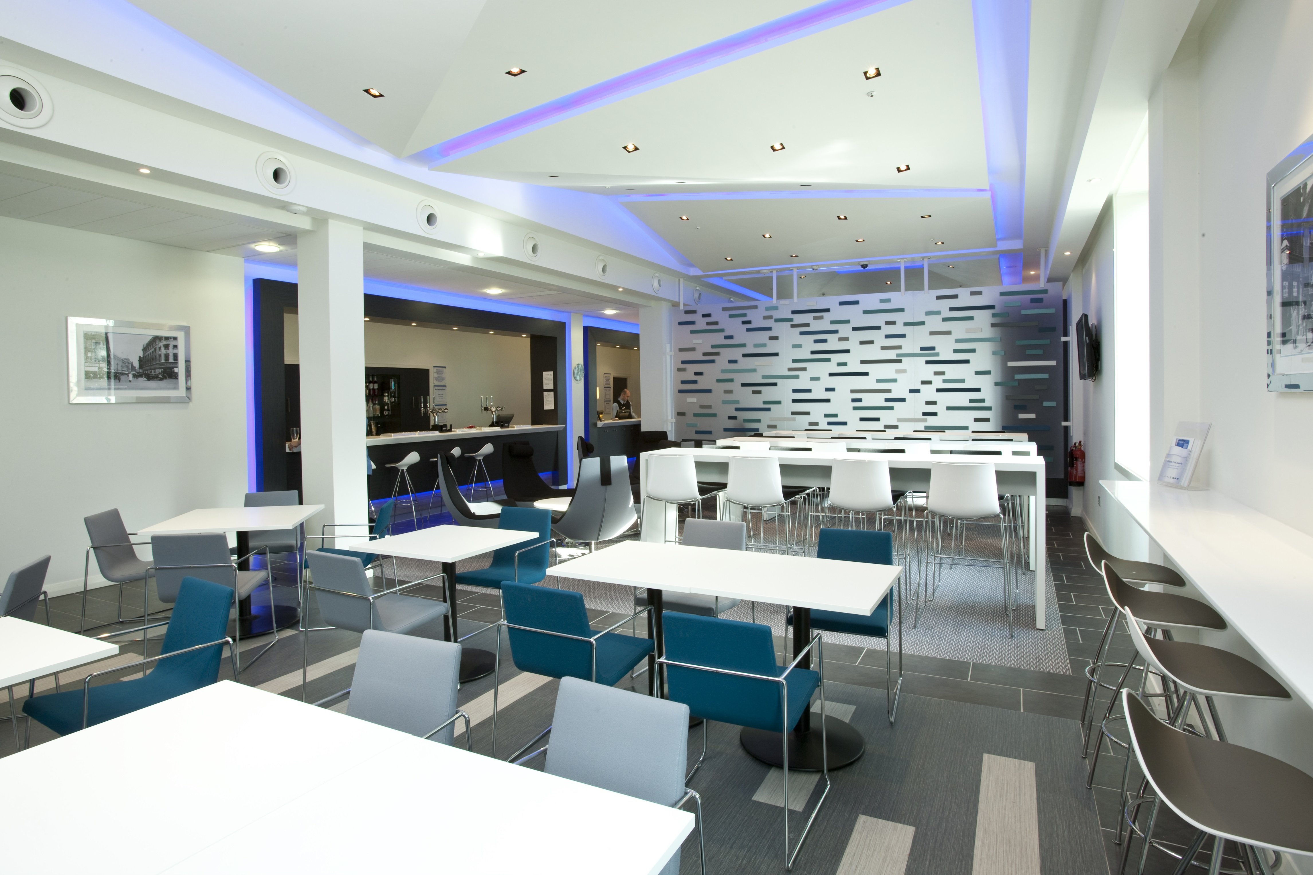 holiday inn express manchester city centre arena by ihg