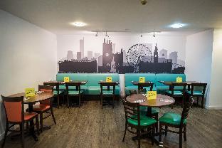 holiday inn manchester west by ihg