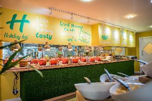 holiday inn manchester west by ihg