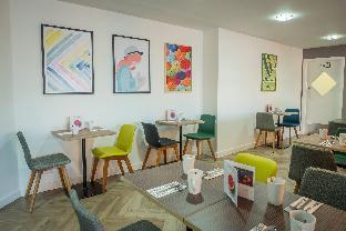holiday inn manchester west by ihg