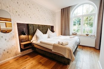 schlosshotel brilon wald hostel