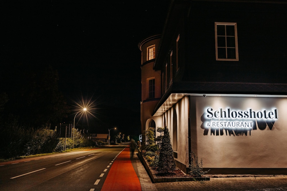 schlosshotel brilon wald hostel