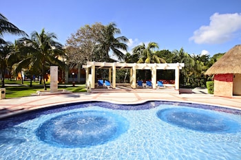 Bahia Principe Explore Coba,Cancun>>Akumal,4 star