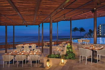 dreams riviera cancun resort and spa