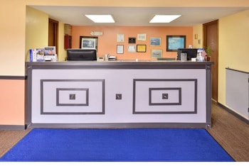 Americas Best Value Inn Knob Noster,,2 star