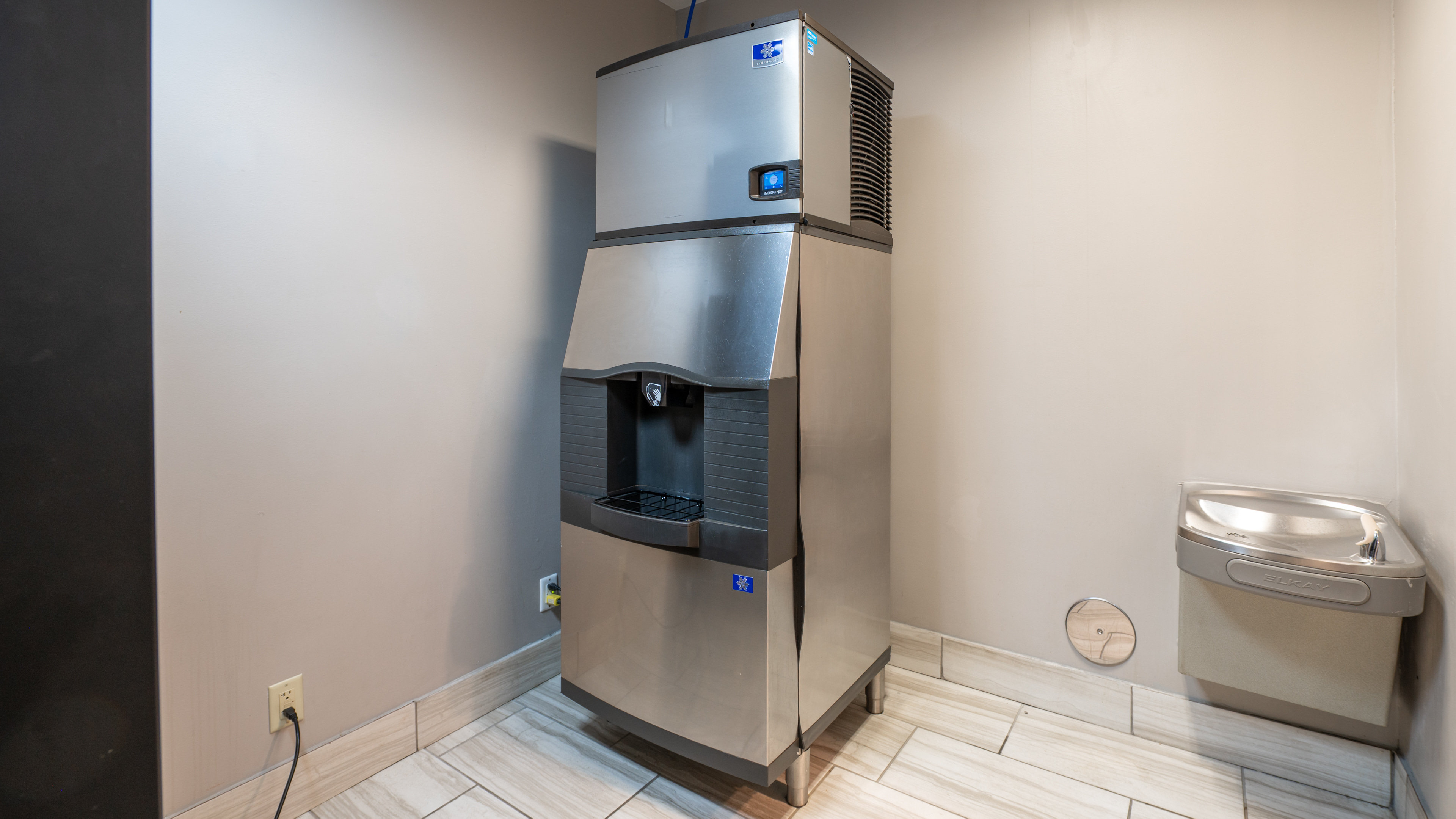 holiday inn express hotel and suites anderson north by ihg