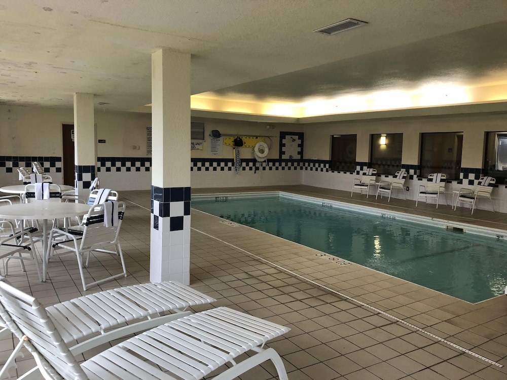 holiday inn express hotel and suites anderson north by ihg