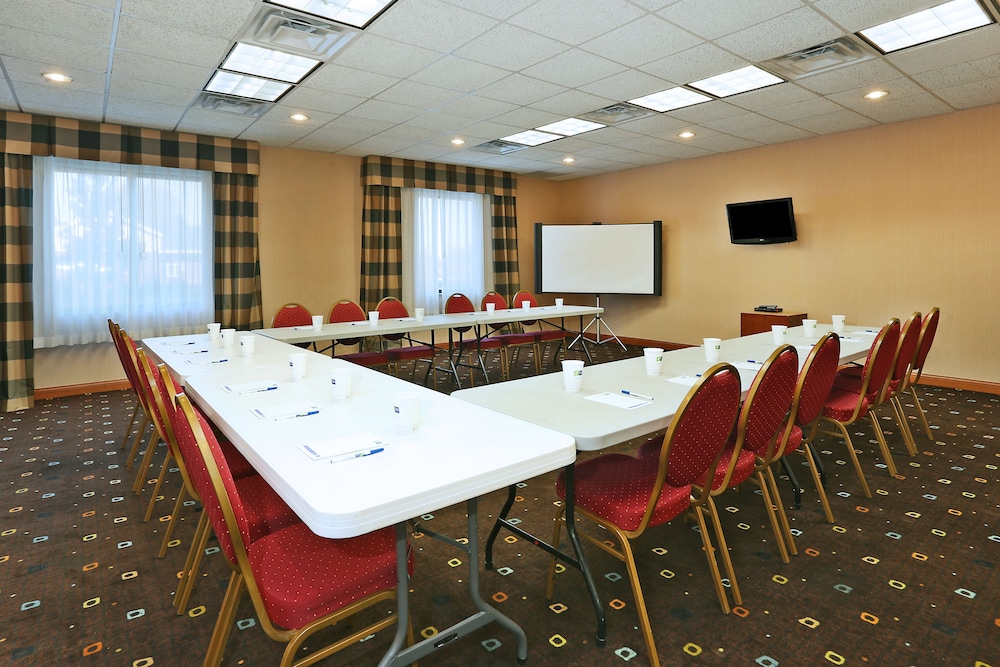 holiday inn express hotel and suites anderson north by ihg