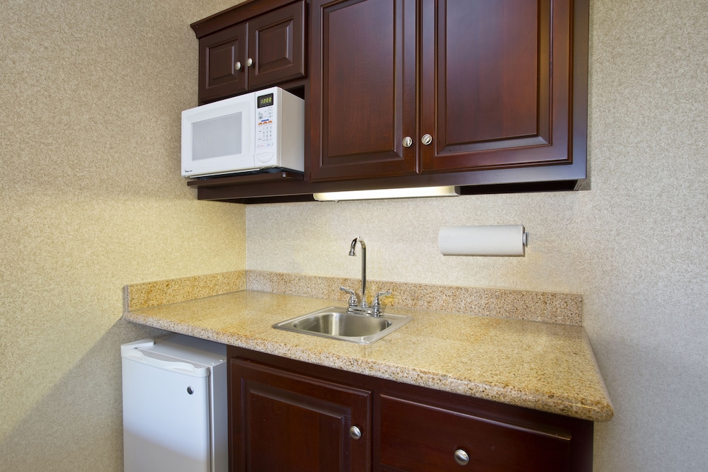 holiday inn express hotel and suites anderson north by ihg
