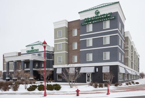 Grandstay Hotel And Conference,Dakota>>Apple Valley,3 star