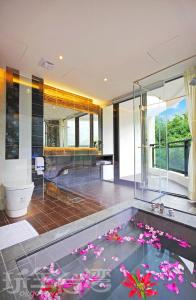 shuian lakeside hotel ii