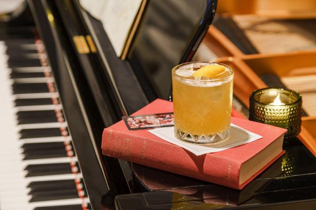 the algonquin hotel times square autograph collection