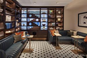 the algonquin hotel times square autograph collection