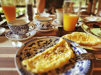 La Palmeraie. D'angkor,National Road 6>>Siem Reap,4 star