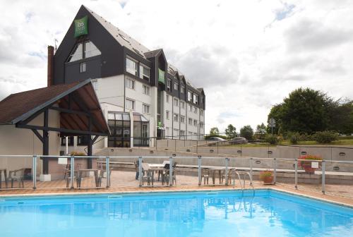 ibis styles auxerre nord