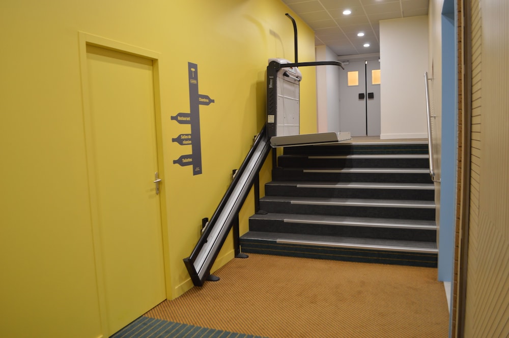 ibis styles auxerre nord