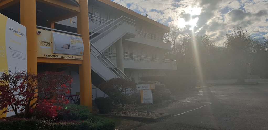 premiere classe besancon ecole valentin