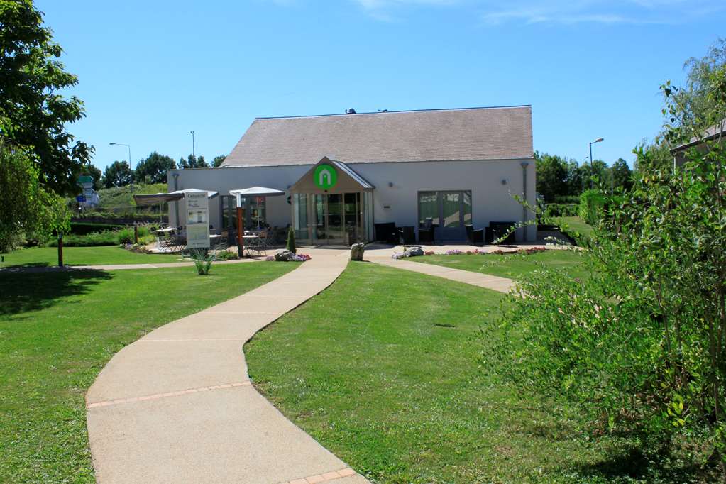 hotel campanile besancon nord ecole valentin