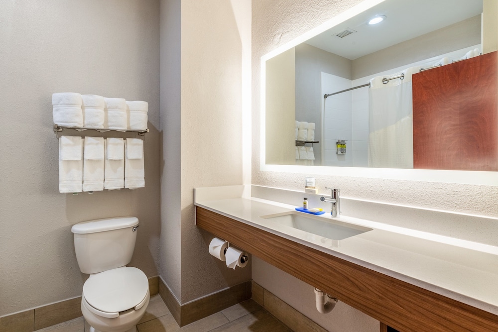 holiday inn express hotel and suites statesville by ihg