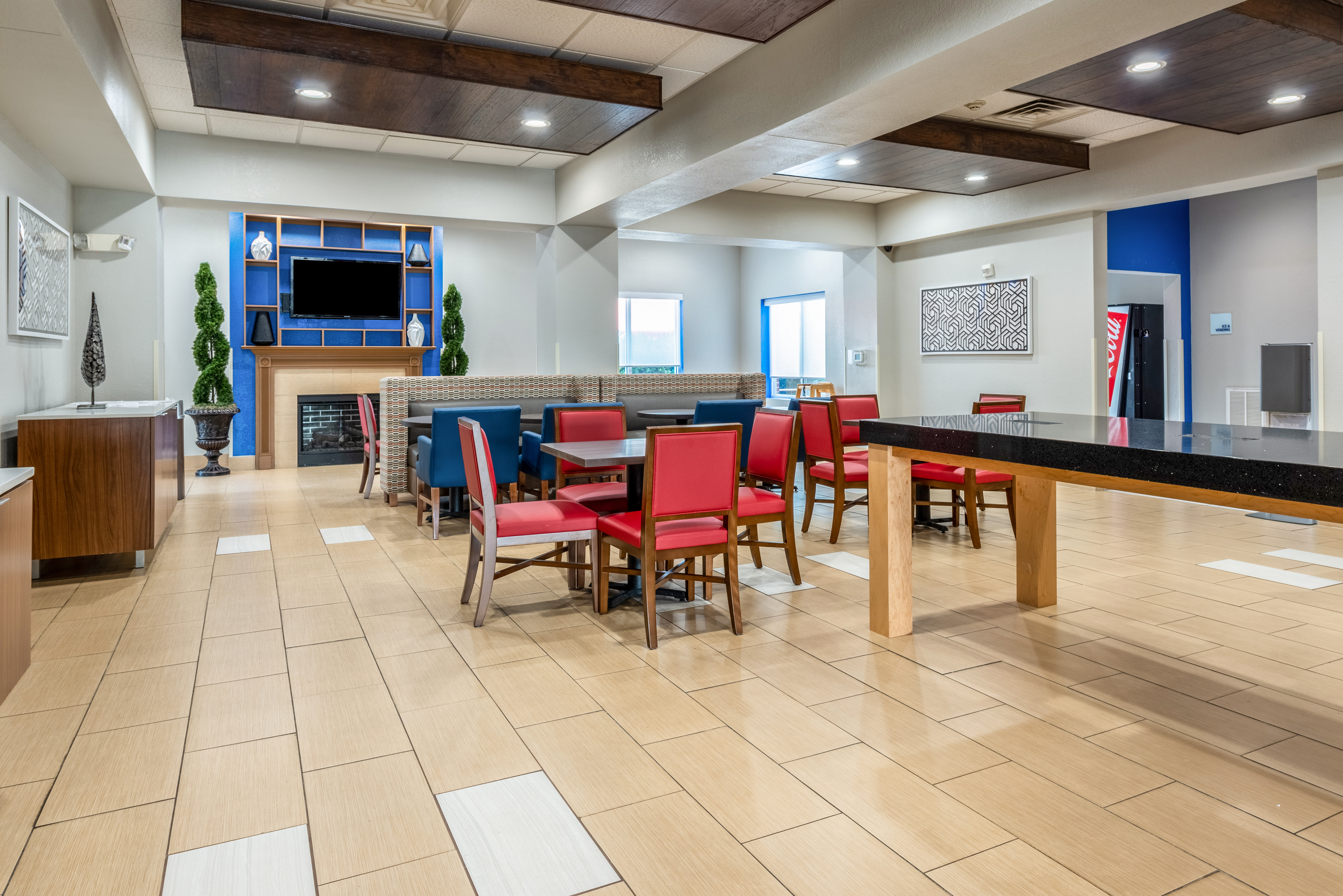 holiday inn express hotel and suites statesville by ihg