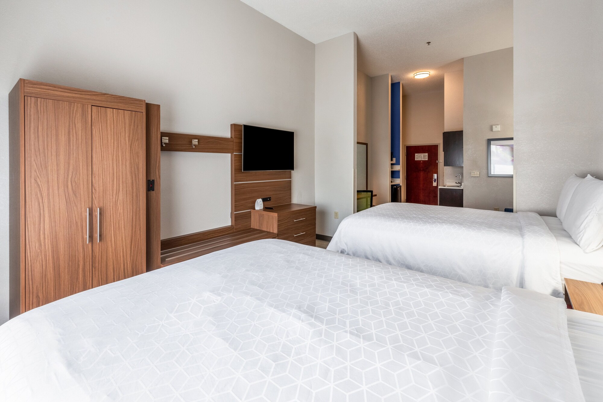holiday inn express hotel and suites statesville by ihg