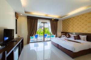 the casita phuket sha