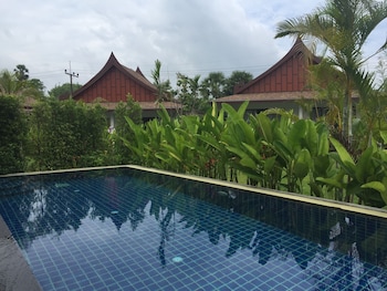 the casita phuket sha