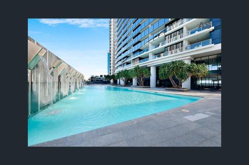 surfers paradise