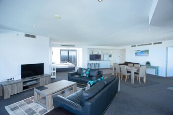 surfers paradise