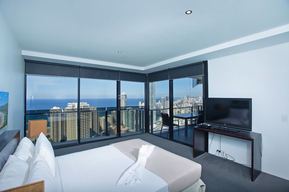 surfers paradise