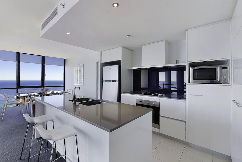 surfers paradise