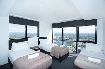 surfers paradise