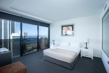surfers paradise